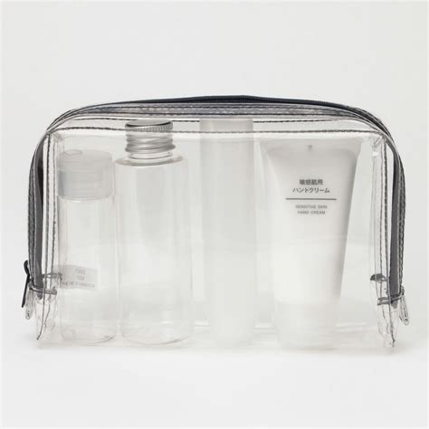 small toiletry pouch muji